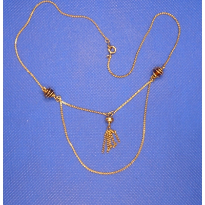 Yellow metal necklace Yellow metal necklace