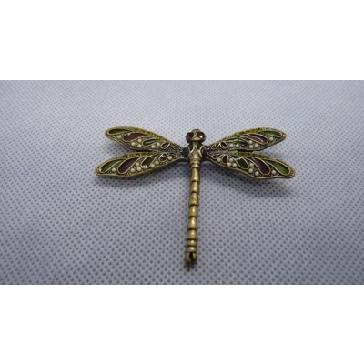 Dragonfly brooch