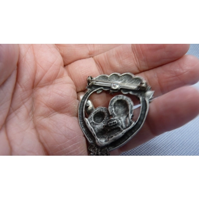 Best Mum brooch Best Mum brooch