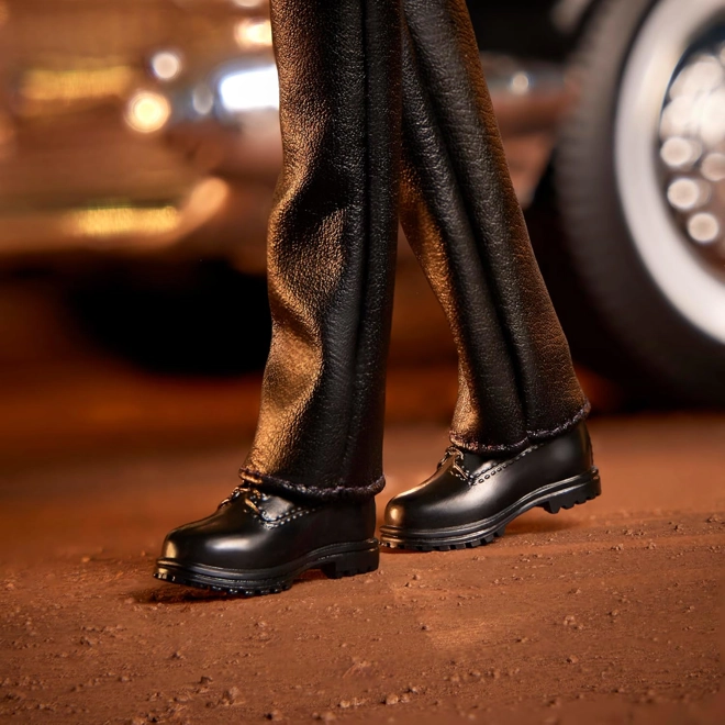 Additional Image for Barbie Signature Aaliyah Collectible Doll