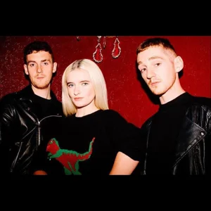 Clean Bandit