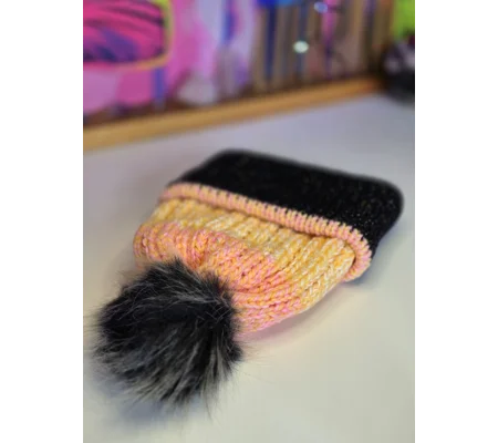 Pompom Beanie - Double Layer - Shiny Brim