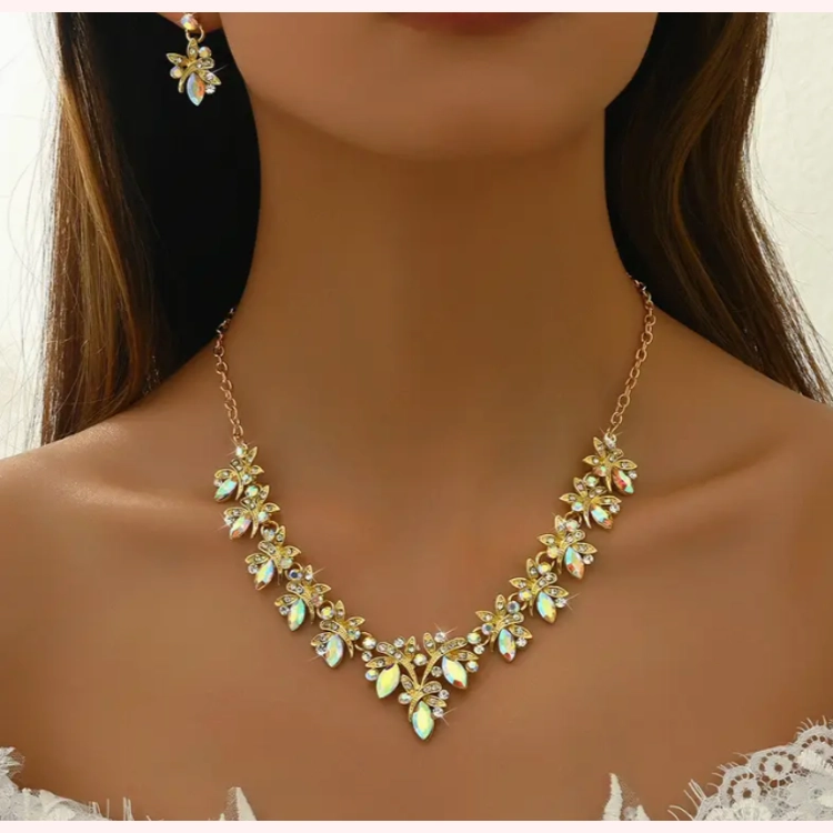Elegant Light Luxury Earring.. Elegant Light Luxury Earring..