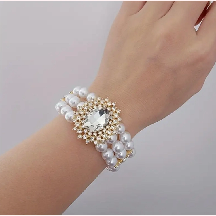 1pc Women's Fashion Bracelet..