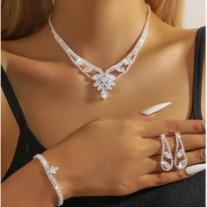 4-Piece Luxury Lea..