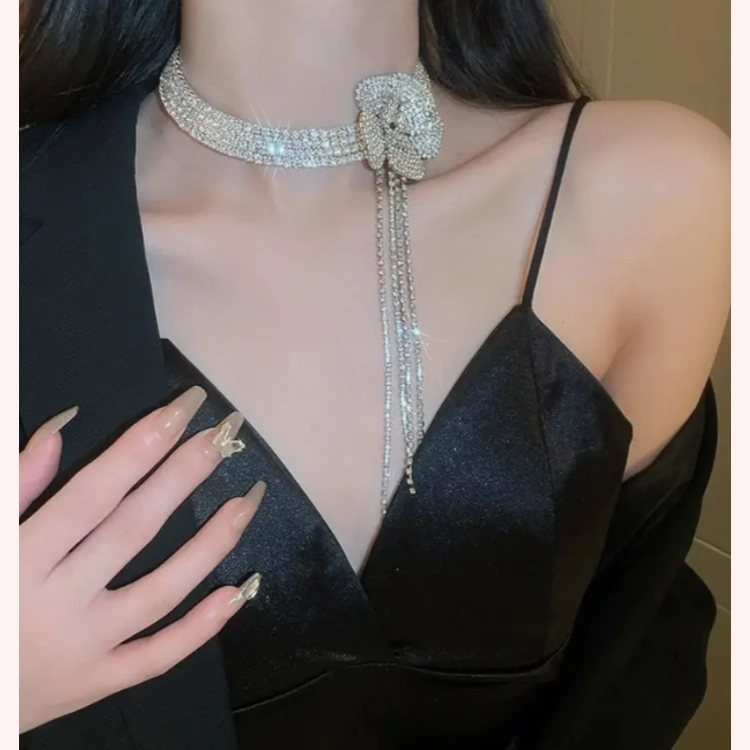 Floral fringe collar Women's.. Floral fringe collar Women's..