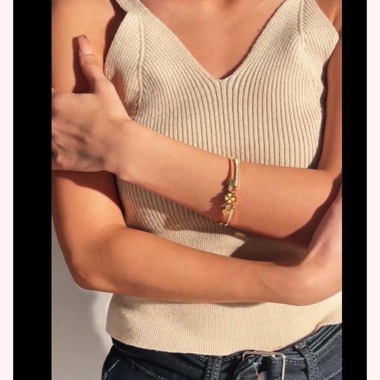 Luxury Women's Stainless Ste.. Luxury Women's Stainless Ste..
