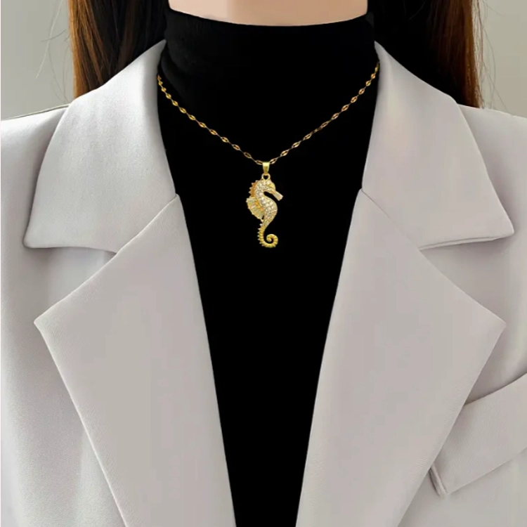 Exquisite Seahorse Pendant N.. Exquisite Seahorse Pendant N..