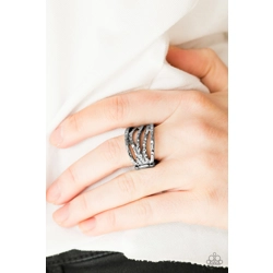 Rival In Radiance - Black