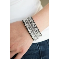 Teasingly Tomboy - Black