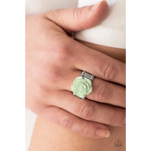 PRIMROSE and Proper - Green