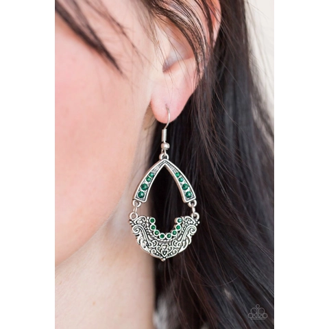 Royal Engagement - Green