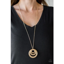 Savagely She-Wolf - Gold