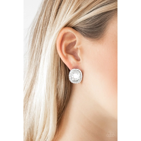 The Modern Monroe - White