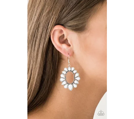 Fashionista Flavor - White
