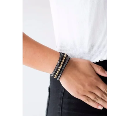 Rollin In Rhinestones - Black