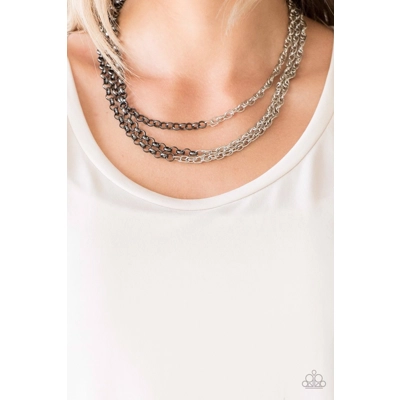 Metro Madness - Black