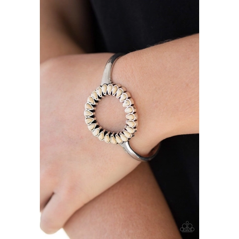 Divinely Desert - White