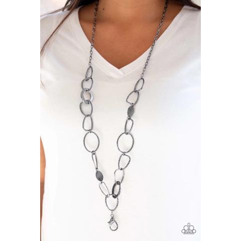 Metro Nouveau - Black