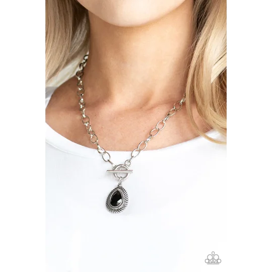 Sheen Queen - Black