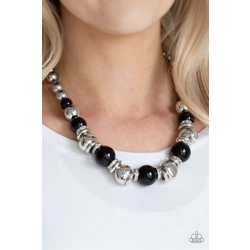 Hollywood HAUTE Spot - ..