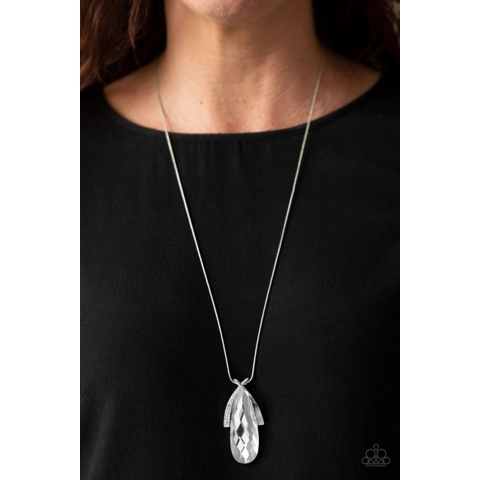 Stellar Sophistication - White