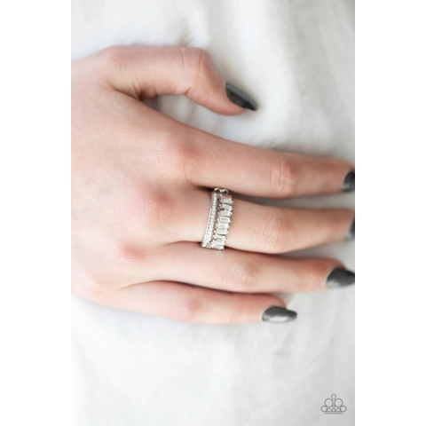 Royal Treasure Chest - White