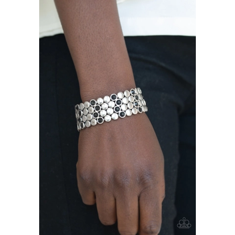 Scattered Starlight - Black