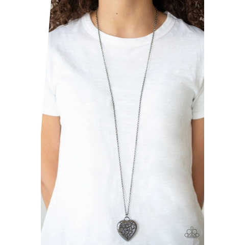 Victorian Valentine - Black