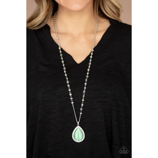 Fashion Flaunt - Green