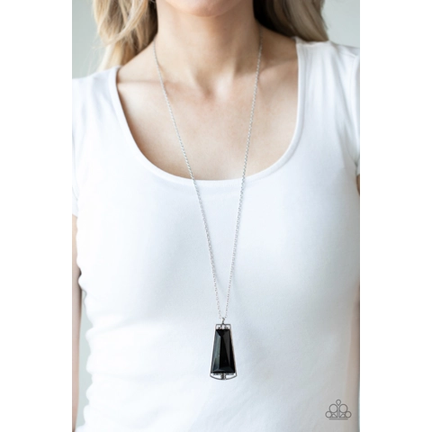 Empire State Elegance - Black