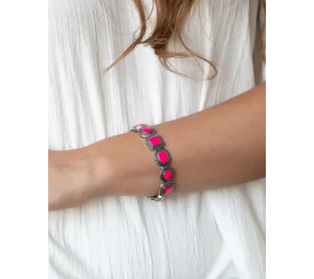Vividly Vintage - Pink