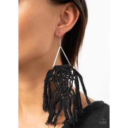 Modern Day Macrame - Bl..