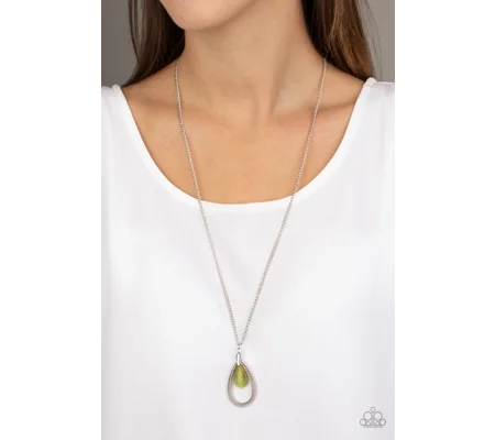 Teardrop Tranquility - Green