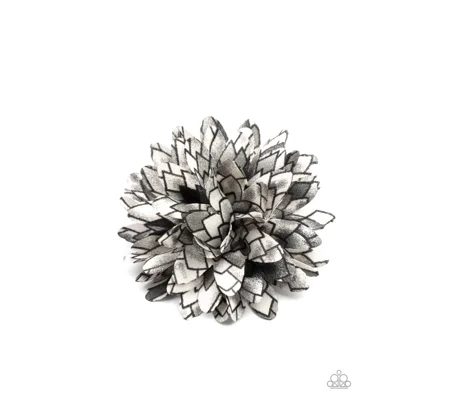 ​Vanguard Gardens Hair Clip - Black