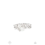 Avant-Vintage - White