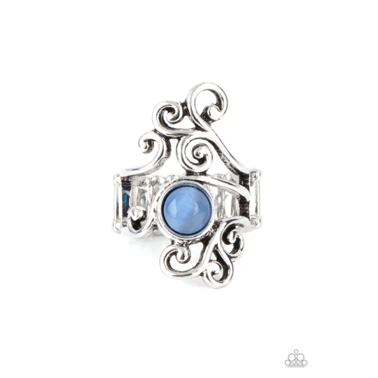 Glimmering Grapevines - Blue