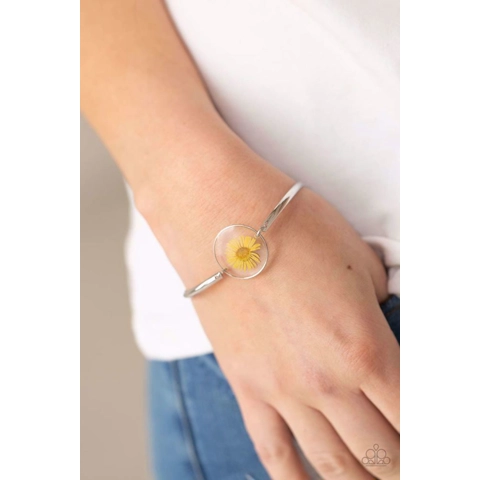 Cottage Season - Yellow