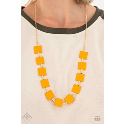 ​Hello, Material Girl -..