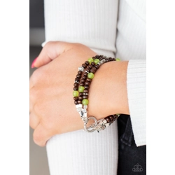 ​Woodsy Walkabout - Green