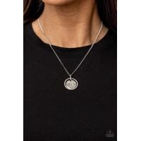 ​Glam-ma Glamorous - White