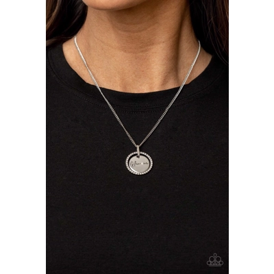 ​Glam-ma Glamorous - White