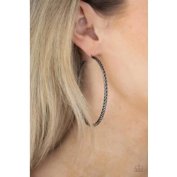 Resist The Twist - Black