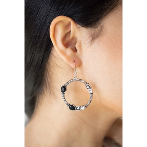 Glamorous Garland - Multi