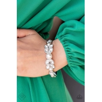 ​Regal Reminiscence-White