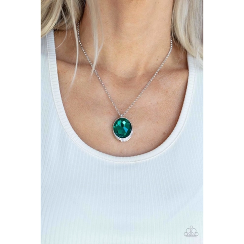 Fashion Finale - Green