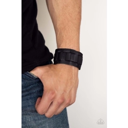 ​Plainly Plaited - Black