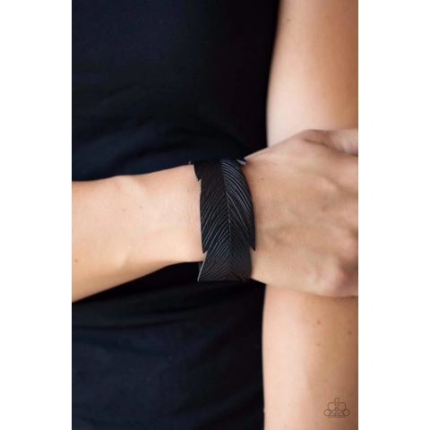 Whimsically Winging It - Black