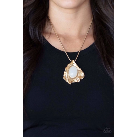 Amazon Amulet - Gold