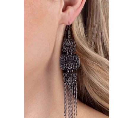 ​Eastern Elegance - Black